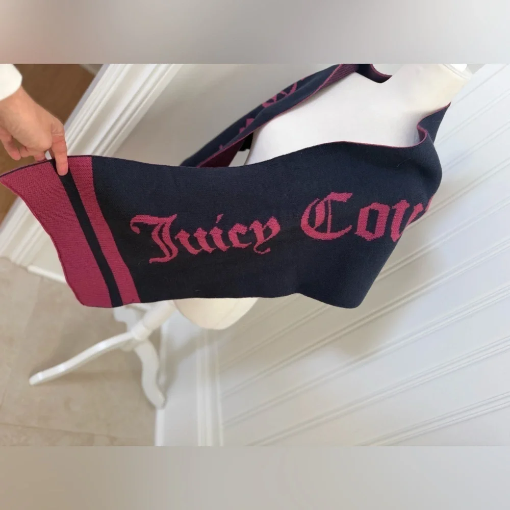 Juicy Couture Black & Burgundy Logo Knit Scarf NWT